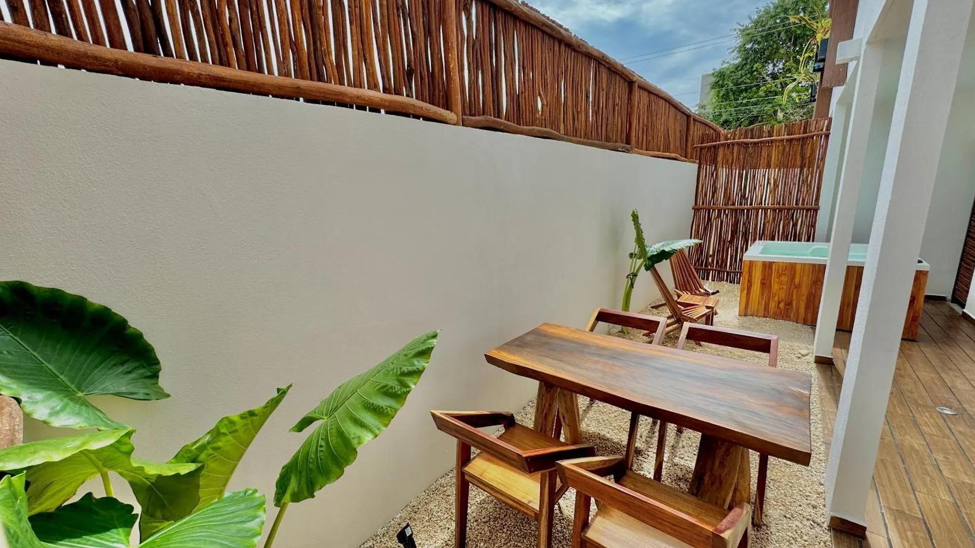 Chic 2Br Condo, Private Jacuzzi And 2 Free Bikes Tulum